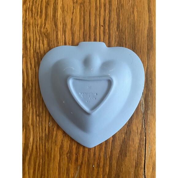 Wedgewood made in England trinket dish - Picture 4 of 6